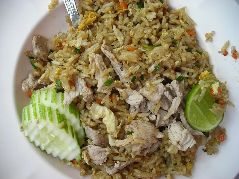 ข้าวผัดหมู